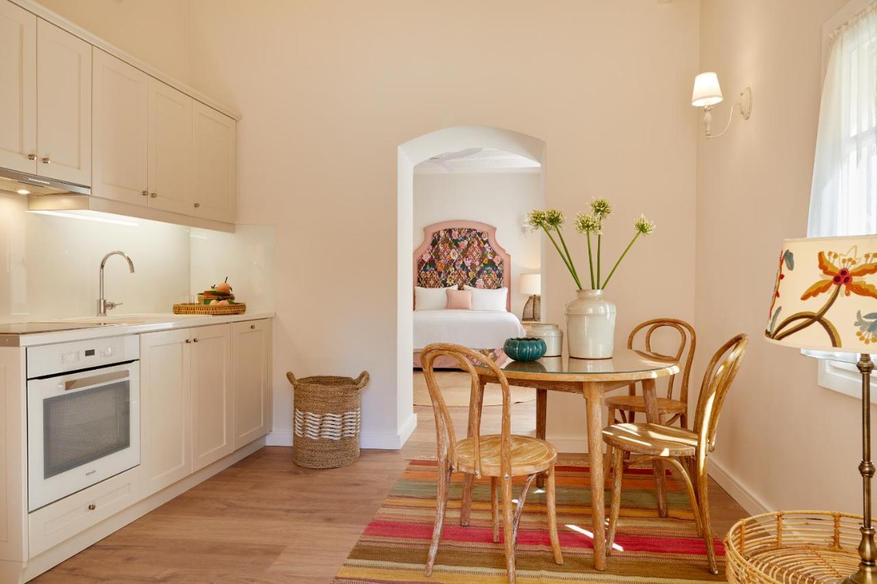 Old Town Luxury Suites 'Contessa' Corfu  외부 사진