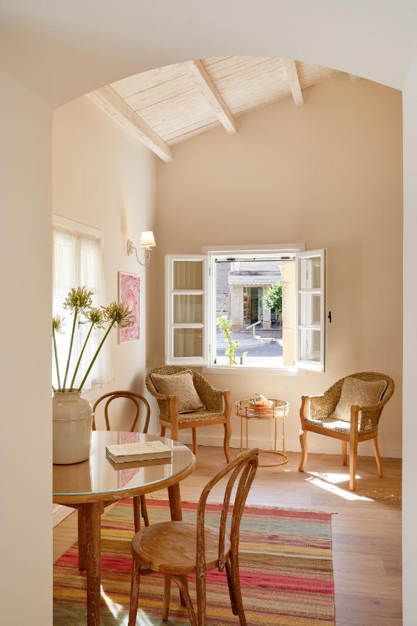 Old Town Luxury Suites 'Contessa' Corfu  외부 사진