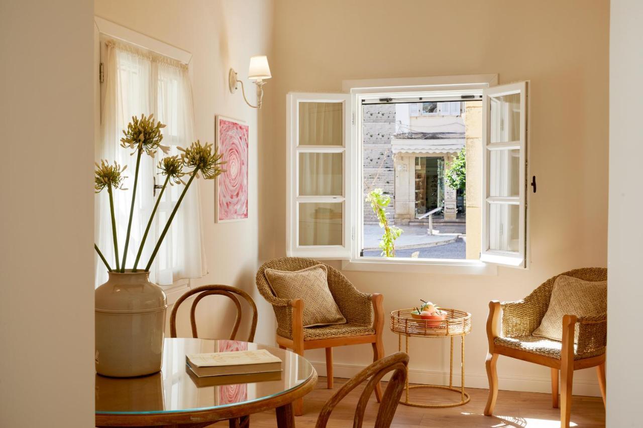 Old Town Luxury Suites 'Contessa' Corfu  외부 사진
